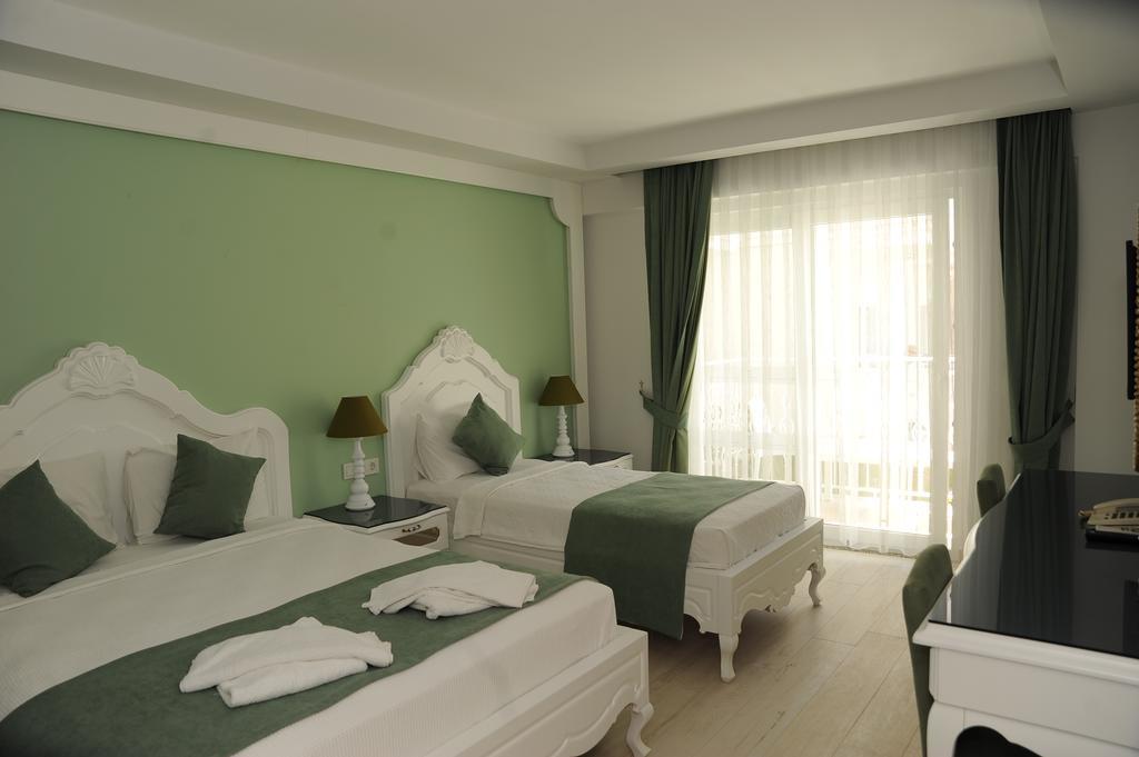 Montebello Deluxe Hotel Oludeniz Ngoại thất bức ảnh