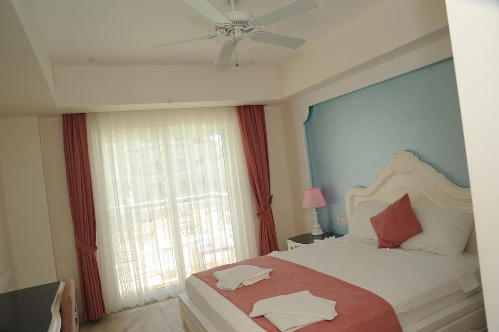 Montebello Deluxe Hotel Oludeniz Ngoại thất bức ảnh